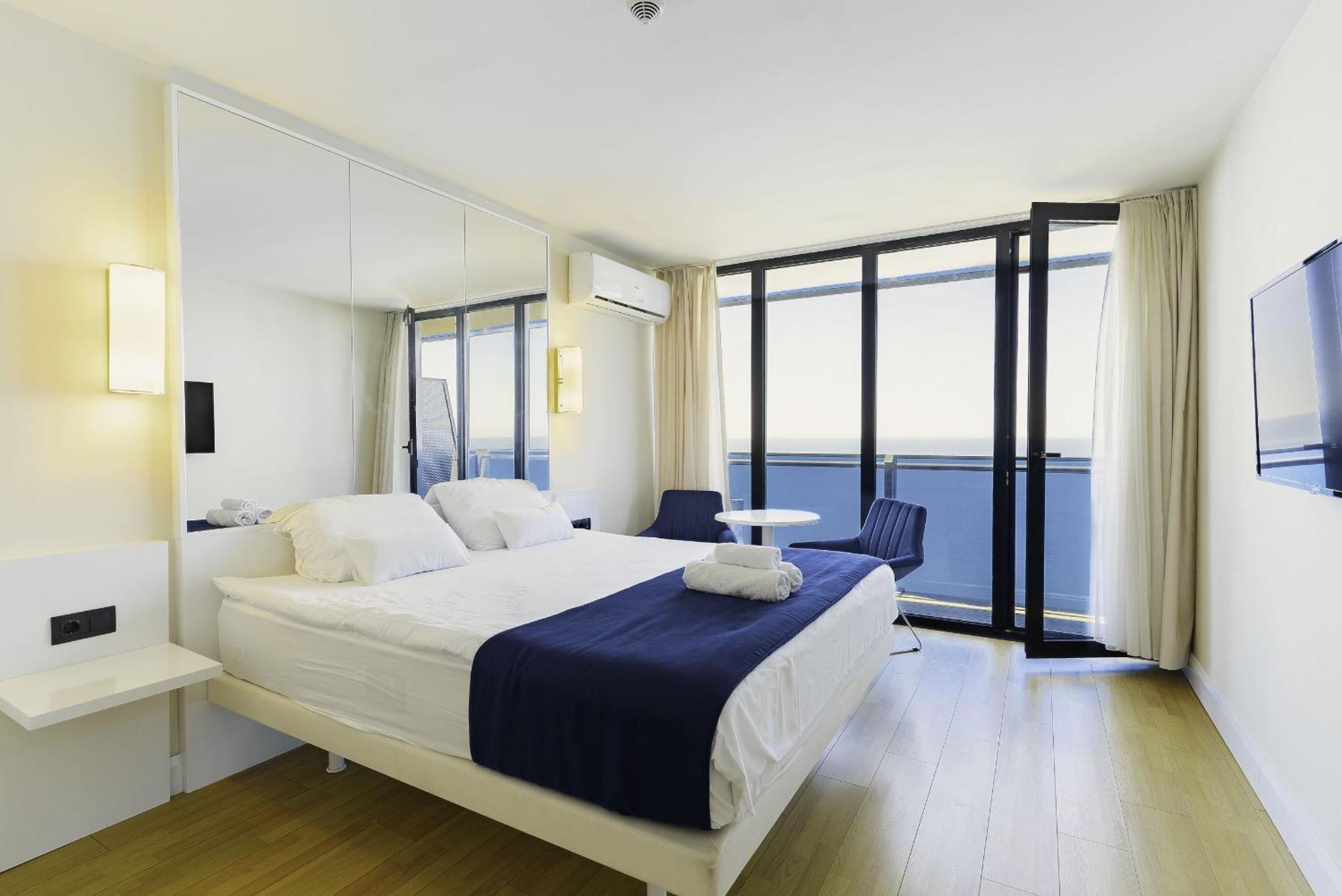 Deluxe Sea View Aparthotel&Batumi Beach Resort Exterior foto